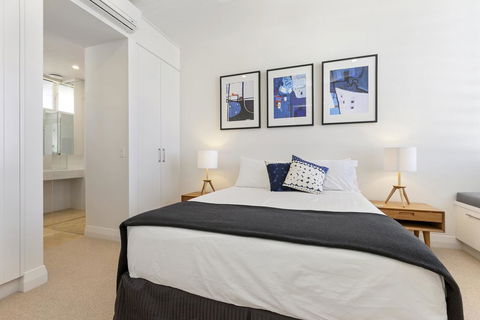 Paperbark A - Luxury Duplex In Sunshine Beach - Australian Directory 1