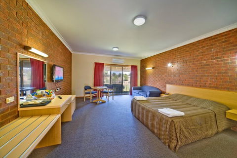 Paradise Lakes Motel Shepparton - Australian Directory 1