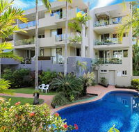 Paringa 8 - Palm Cove - Australian Directory