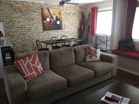 Park View Apartments - Australian Directory 2