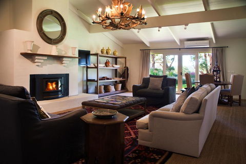 Paul Bangay The Farmhouse - Australian Directory 2