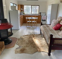Pear Tree Cottage at Amiens - Australian Directory