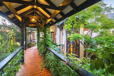 Pearl River Houses - Australian Directory 0
