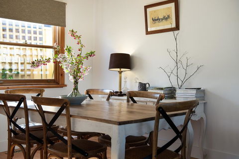 Pembroke House - Australian Directory 2