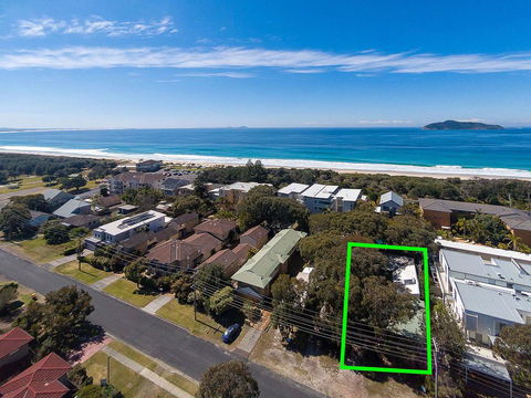 Pet Friendly - Bennetts Beach Cottage - Australian Directory 0
