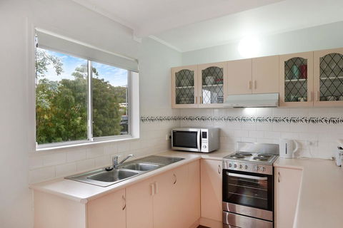 Pet-friendly Beach House @ Kianga - Australian Directory 2