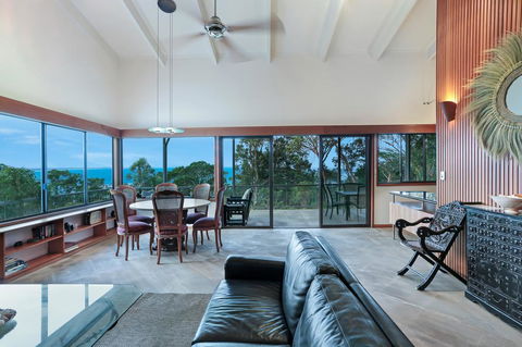 Picture Perfect Views, Noosa Heads - Australian Directory 2