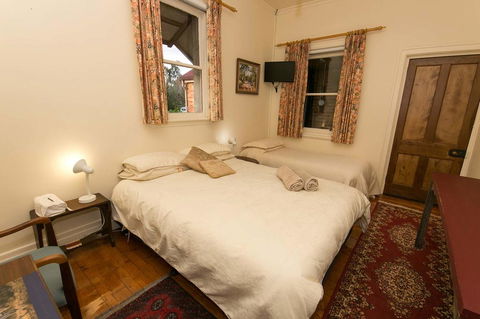 Pierrepoint Bed & Breakfast - Australian Directory 1