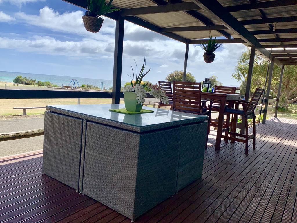 Destrees Bay SA Australian Directory