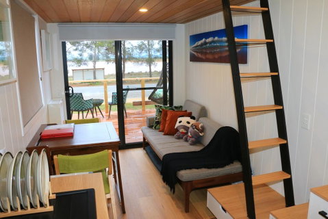 Pink Lake Tiny House - Australian Directory 3