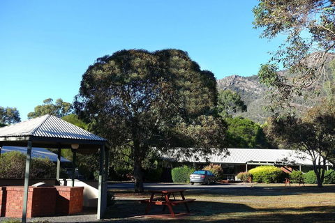 Pinnacle Holiday Lodge - Australian Directory 2