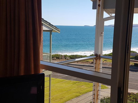 Port Elliot Meridian - Australian Directory 0