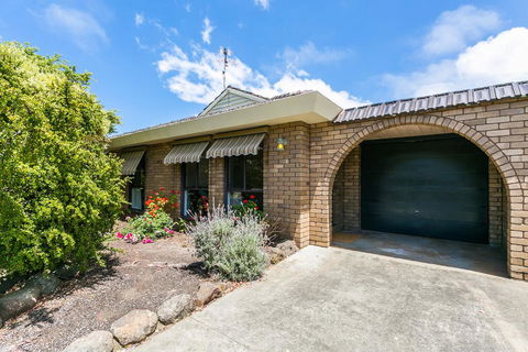 Pride Street Unit 1-13 - Australian Directory 3