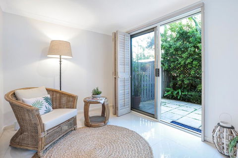 Privacy By The River, Noosaville - Australian Directory 2