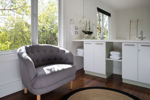 Provence Spa Villa 2 - Australian Directory 3
