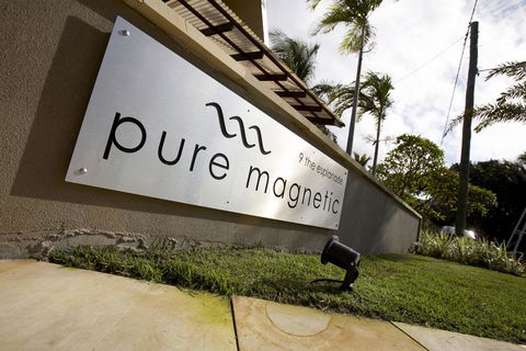 Pure Magnetic Villa 3 - Australian Directory 0