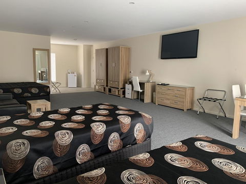 Quality Hotel Sherbourne Terrace - Australian Directory 3