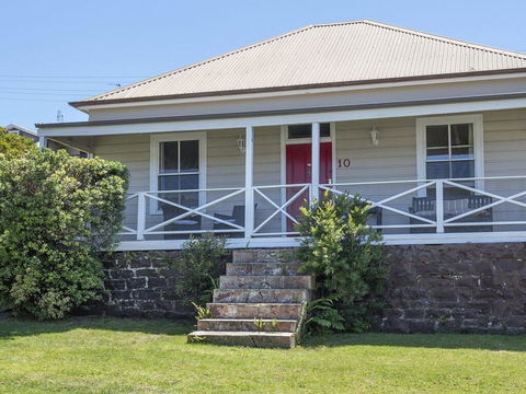 Quarryman's Cottage - Country Style In Town - Australian Directory 0