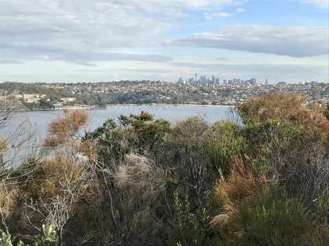 Queenscliff Beach Apartment - Australian Directory 3
