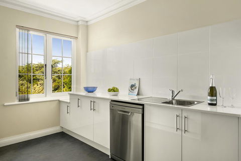 Quest Trinity House - Australian Directory 3