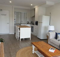 Quiet apartment walking distance to restaurants - Australian Directory