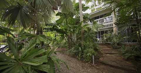 Rainforest Castaways Resort And Spa - Australian Directory 3