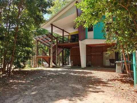 Rainforest Retreat - Australian Directory 0