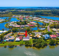 Ralph's Cottage Orion Drive Yamba - Pet Friendly Photos available shortly Free Wi-Fi - Australian Directory