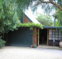Red Brier Cottage Accommodation - Australian Directory
