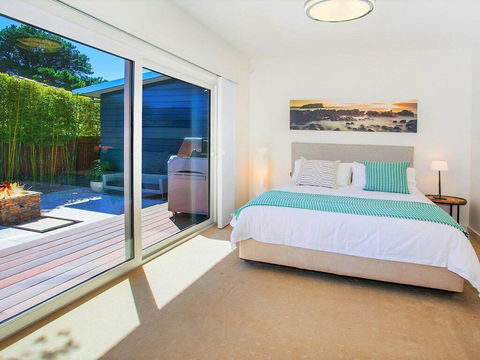 Reflections At Minnamurra - Australian Directory 2