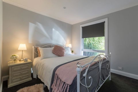 Rex's Yarra Valley House - Australian Directory 2