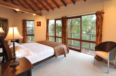 Risehill House - Australian Directory 2