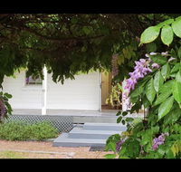 River cottage - Australian Directory