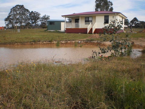 River Downs Cottage - Australian Directory 2