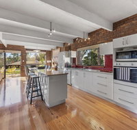 River Haven 13 - Australian Directory