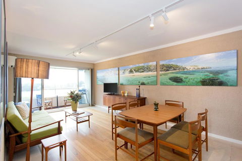 Riverside Arthouse - Australian Directory 1