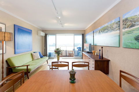 Riverside Arthouse - Australian Directory 3