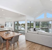 Robertson 6 - Australian Directory