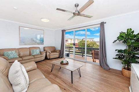 Rocky Point - Pet Friendly Accommodation For Multiple Families - Australian Directory 0