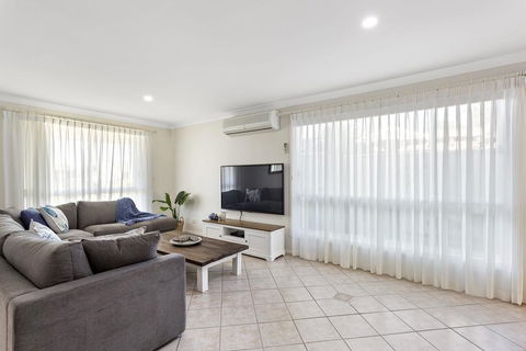 Rocky Point Road, 2/138 - Australian Directory 1