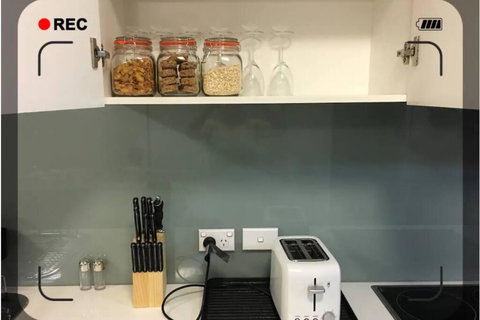 Rosanna Jewel! Up To 4ppl With 2 Bedroom+Parking - Australian Directory 2