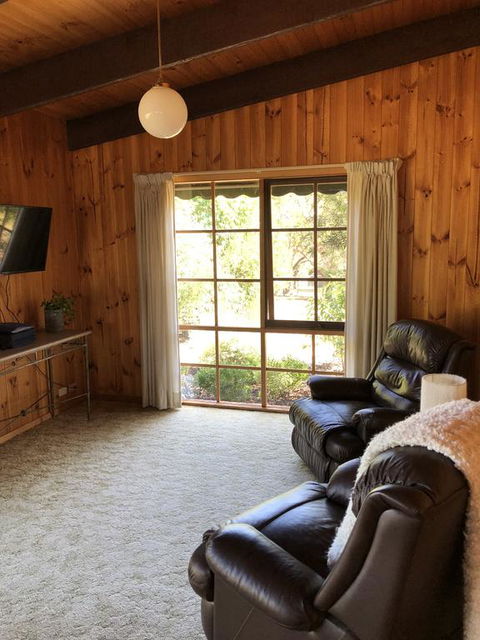 Rose Cottage - Australian Directory 3