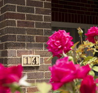 Rose Cottage - Charming Double Brick - Near Cook Park  CBD - Australian Directory