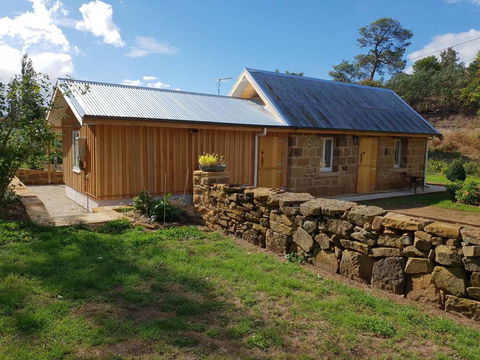 Rosendale Stables - Australian Directory 1