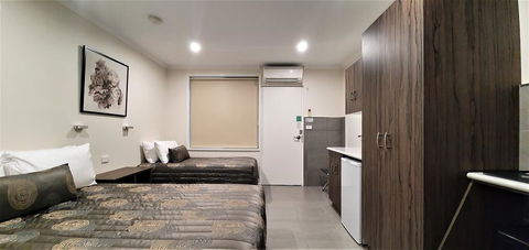 Ryley Motor Inn - Australian Directory 0