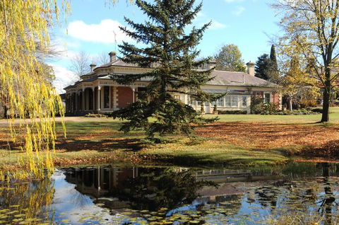 Saint Agnes Homestead - Australian Directory 2