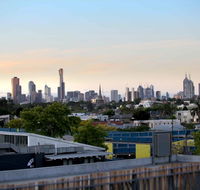 Saint George - The Townhouse - Australian Directory