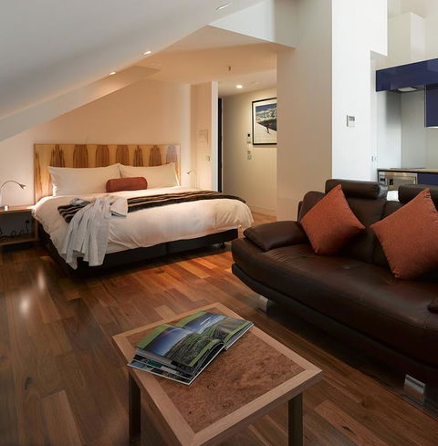 Salamanca Wharf Hotel - Australian Directory 3