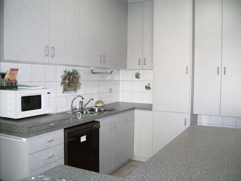 Salter Station. Blanchetown. South Australia - Australian Directory 2