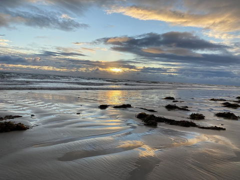 Salty Grape Beach House - Australian Directory 3